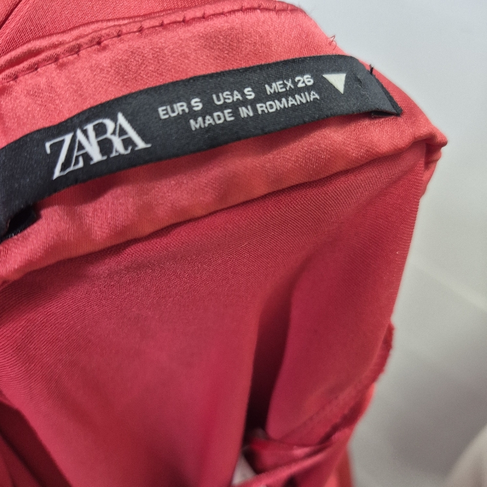 Zara Satin Effect Pink Halter Neck Wide Leg Jumpsuit Size S - Picture 11 of 16